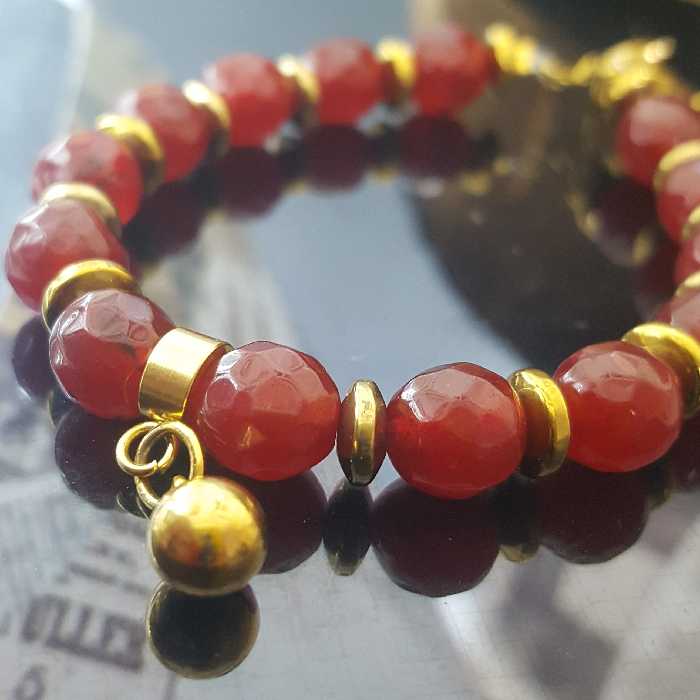 دستبند سنگ عقیق قرمز  گوی همراه با یراق استیل رنگ ثابت کد 568