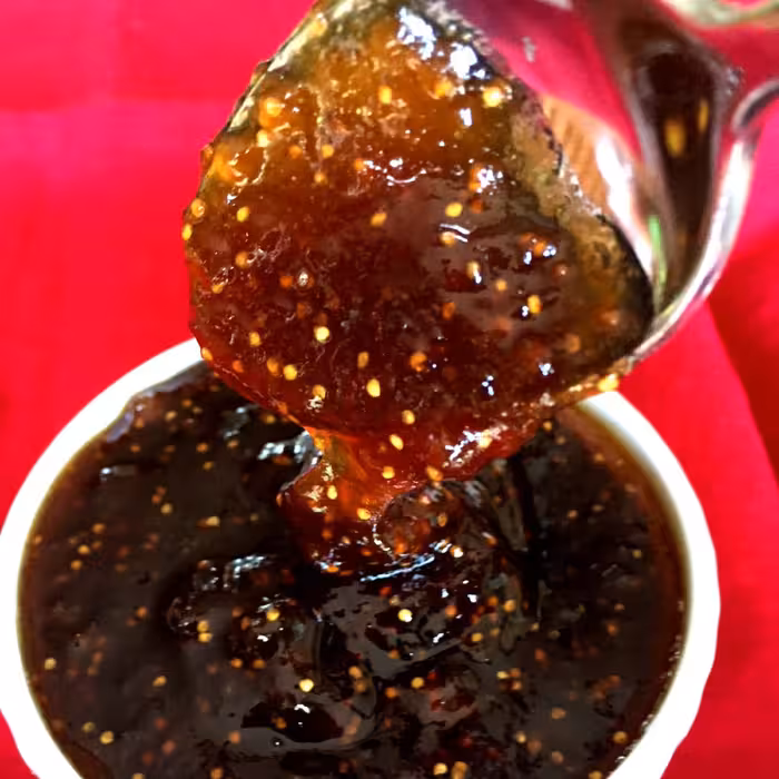 مربای انجیر ((پخته شده باعسل وزعفران))