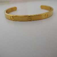 دست بند کارتیر  رنگ طلایی