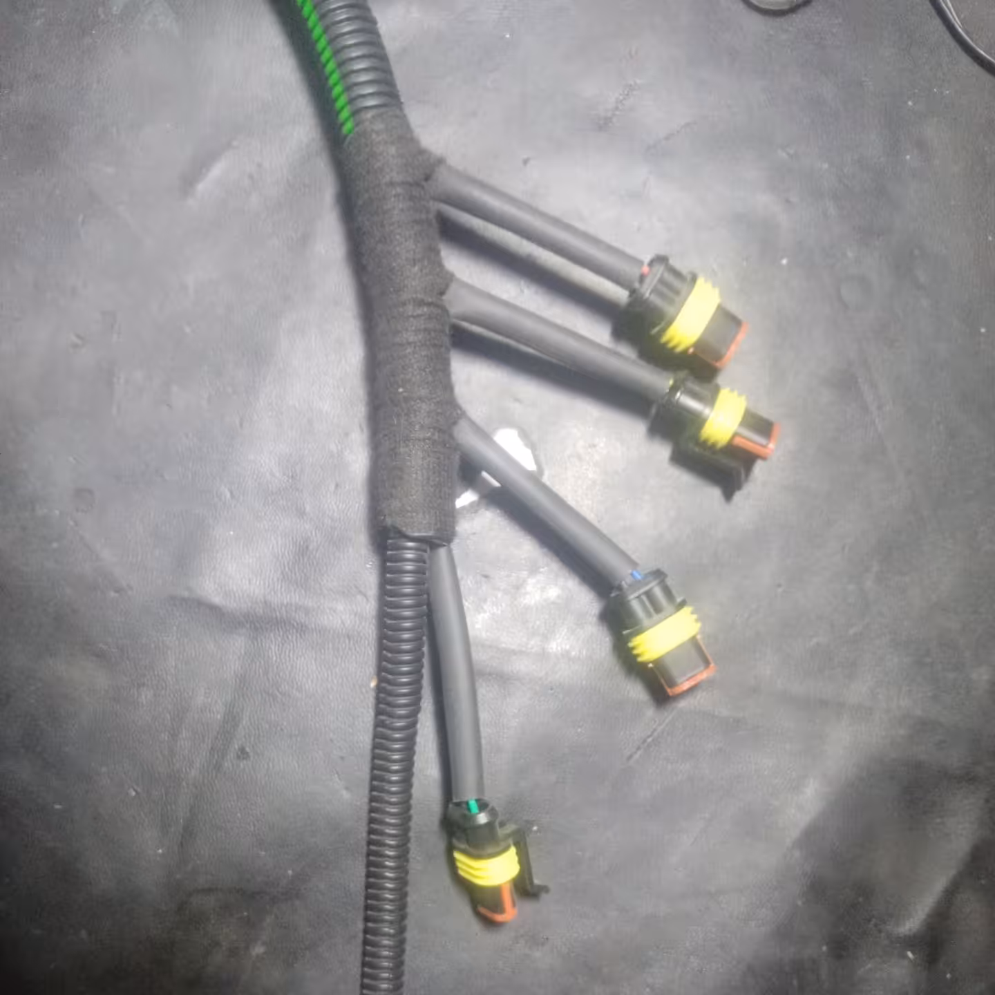 دسته سیم ریل لواتو نیسانی و ریلهای جایگزین دوگانه سوز فابریک 