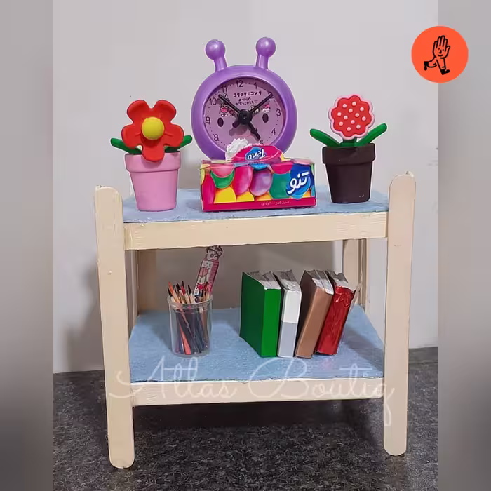 ماکت صندلی چوبی ماکت استند مینیاتوری