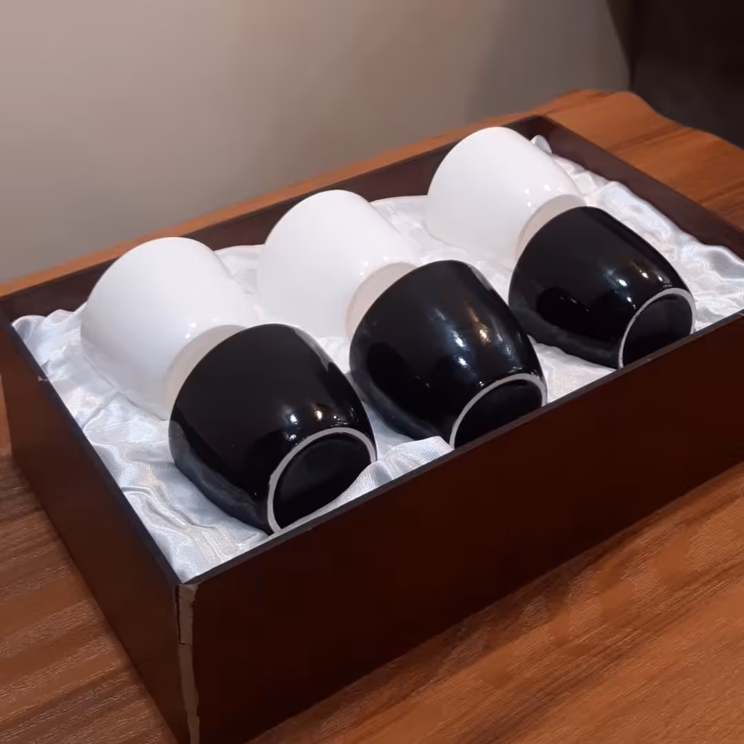 سرویس 6عددی شات اسپرسو خوری همراه با باکس چوبی (هزینه ارسال بعهده مشتری -پس کرایه)