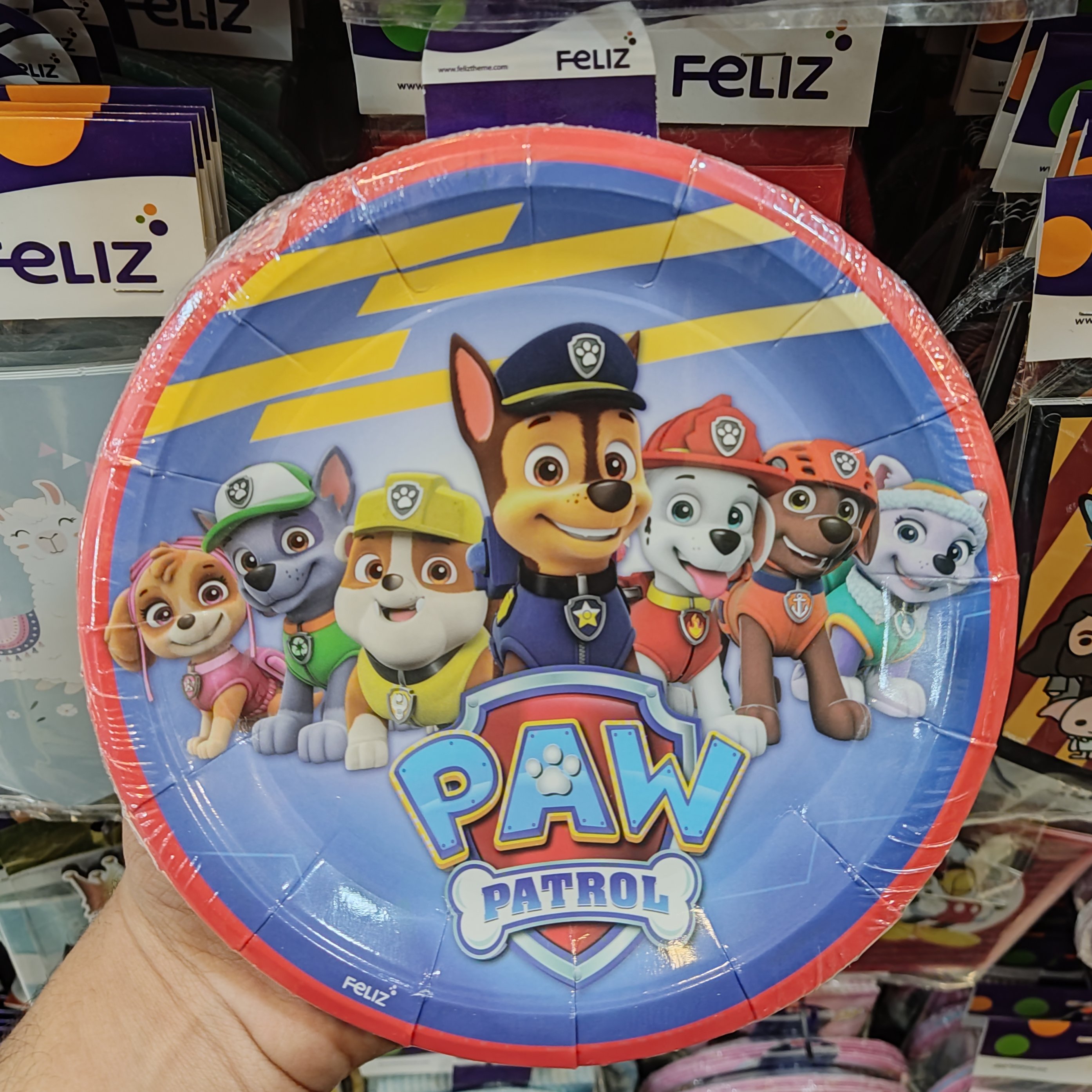 تم تولد سگ های نگهبان 