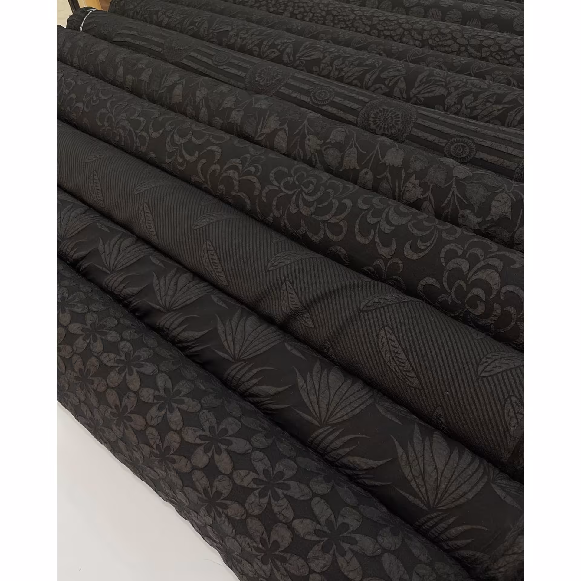 پارچه فکورا ژاکارد ز6ه