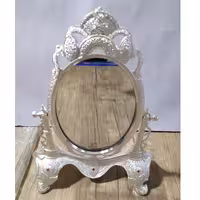 آینه رنگ نقره ای