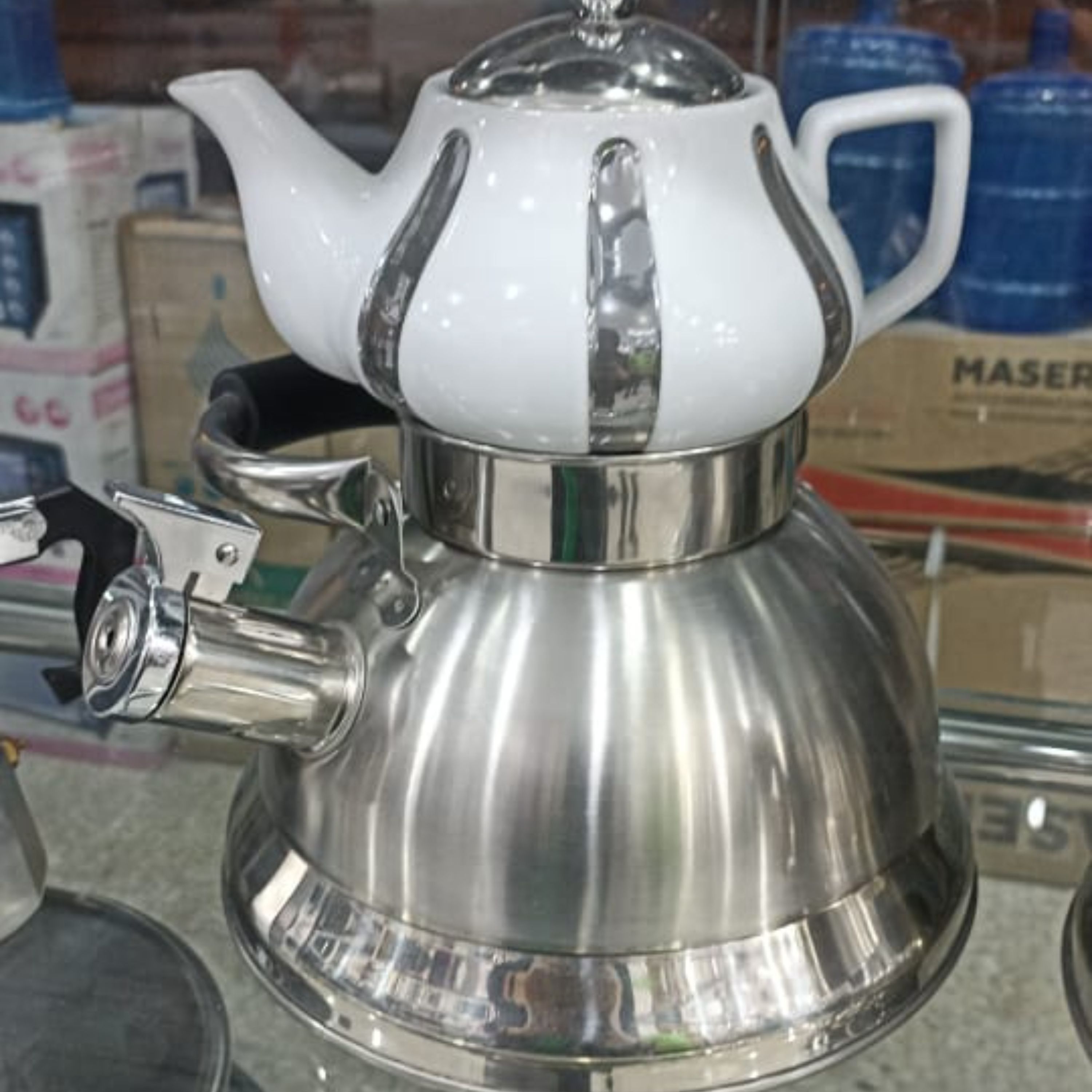 کتری و قوری