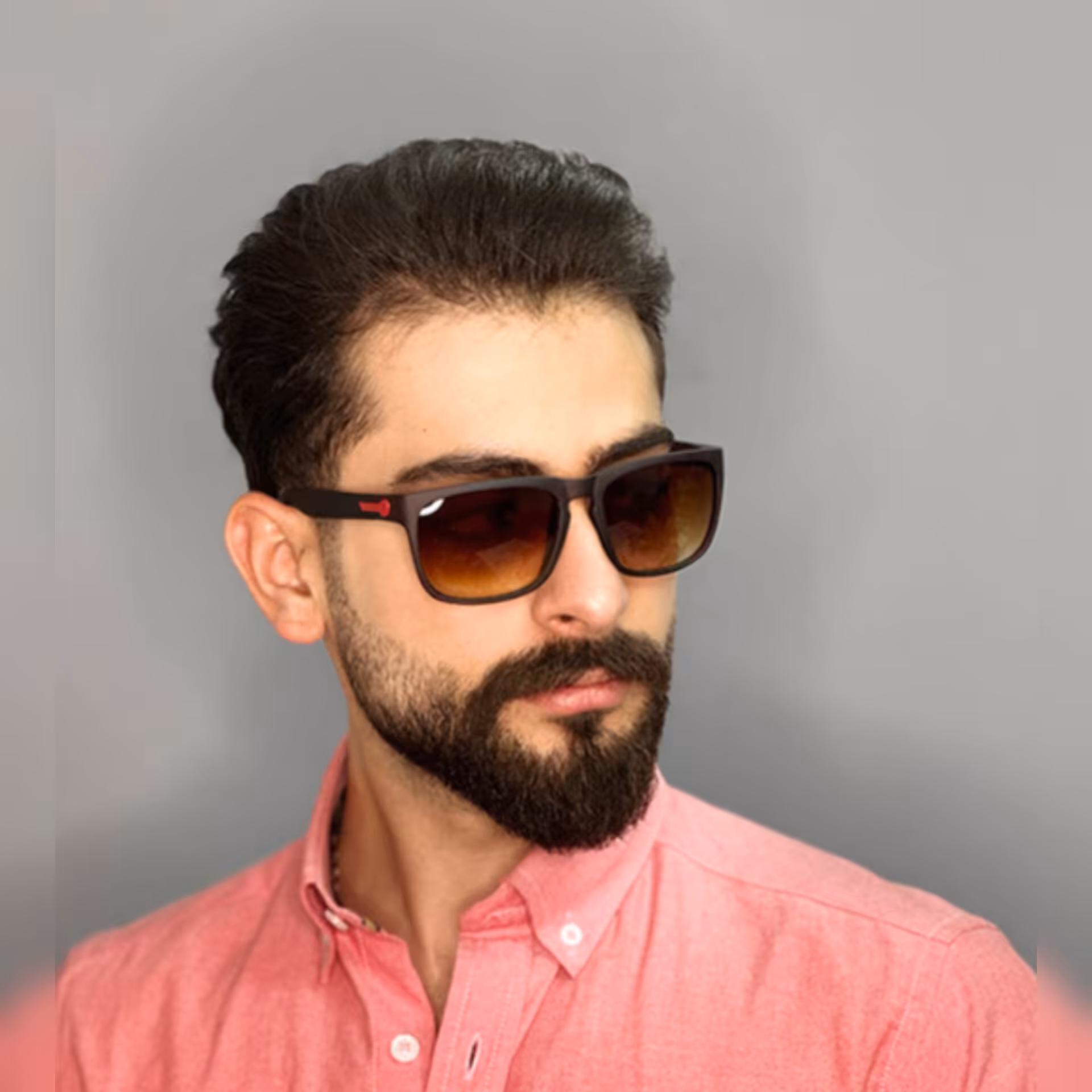 عینک آفتابی مردانه اورجینال قهوه ای برند پلیس shn مستطیلی یووی400