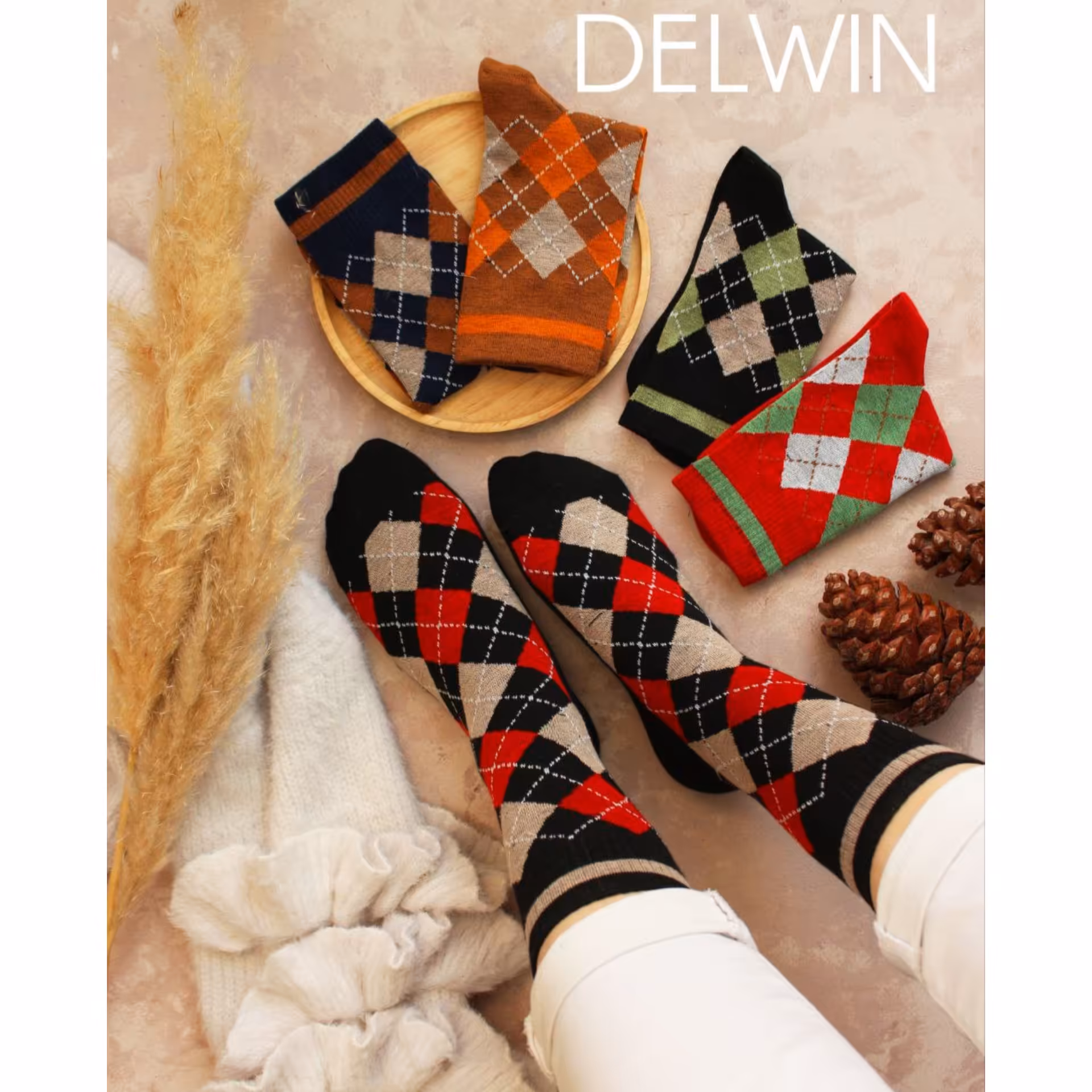 جوراب زنانه ساقدار نخ پنبه اسکاجی برند دلوین کیفیت عالی 