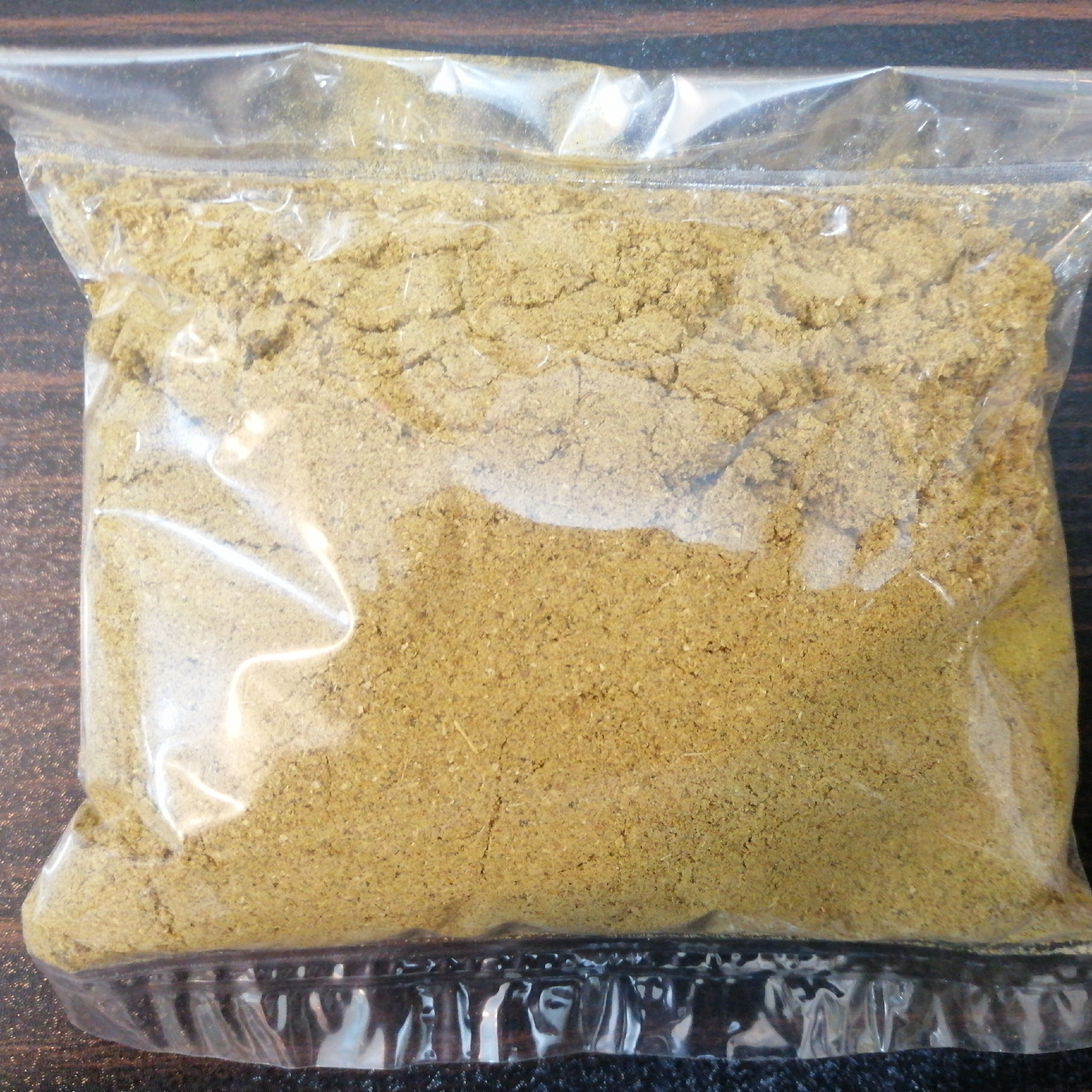 ادویه سوسیس و کالباس (بو و عطر درجه یک) وزن 100 گرم