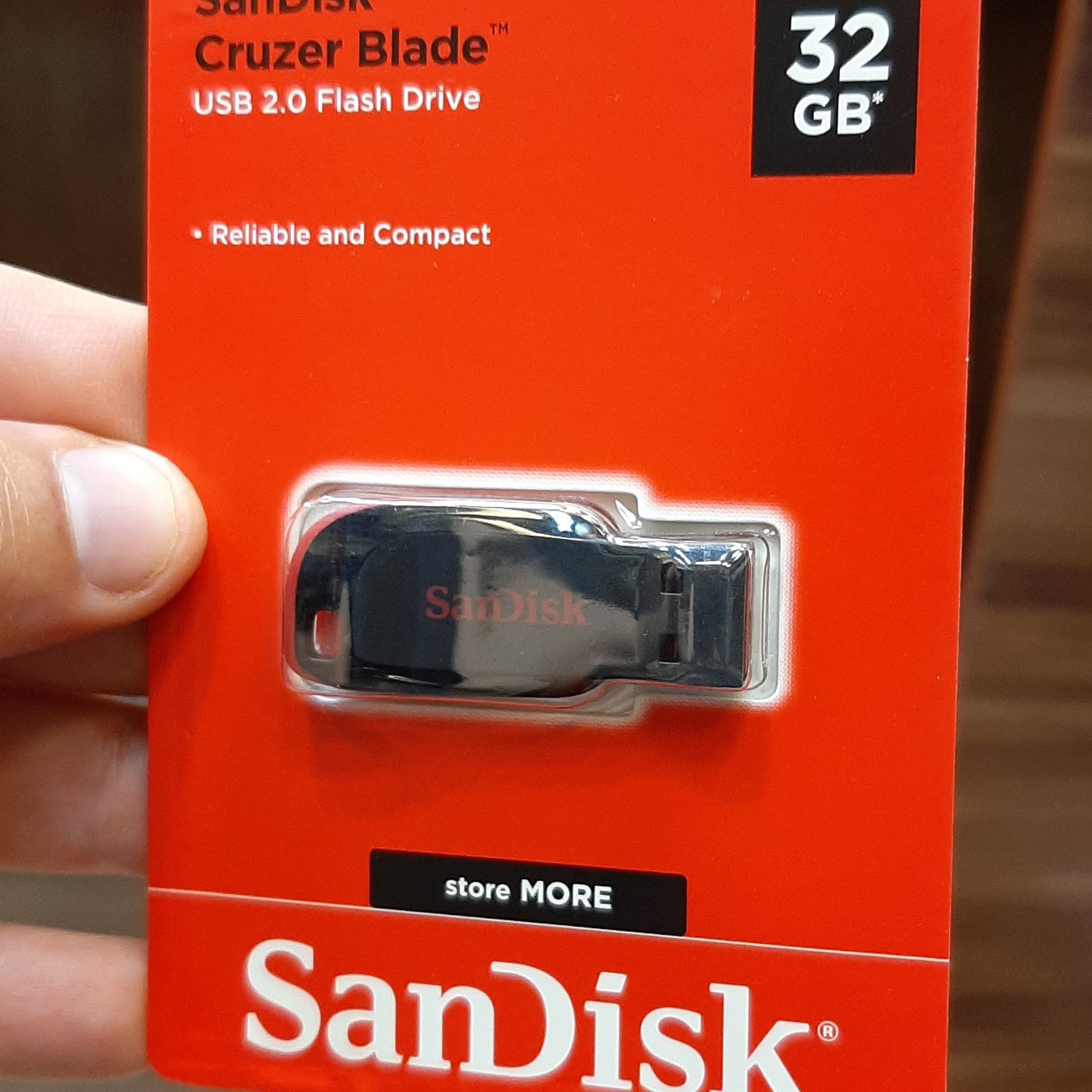 فلش 32 گیگ Sandisk با گارانتی