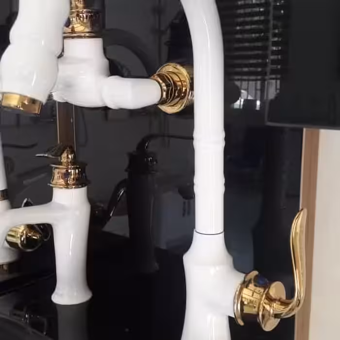 شیر ظرفشویی مدل بامبو سفید طلایی