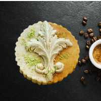 حلوا بادام و زعفران مجلسی هر سایزی میشه قالب زد