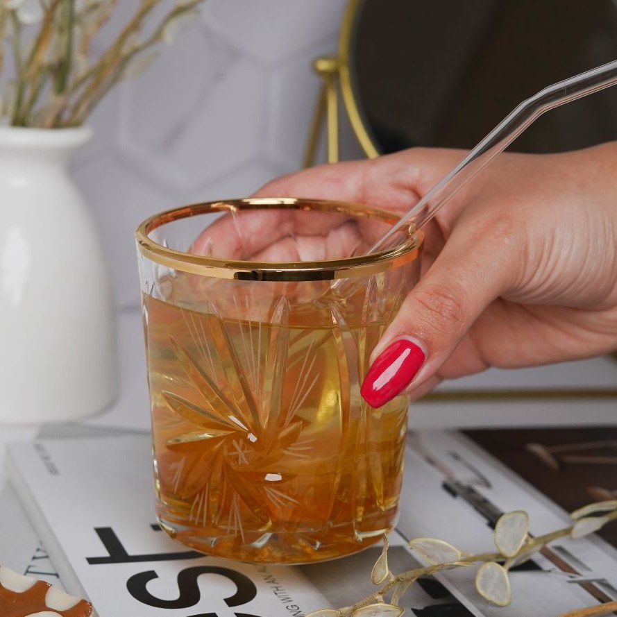 نیم لیوان لب طلایی بلوری ساخت چین مدل خورشیدی بسته شش عددی