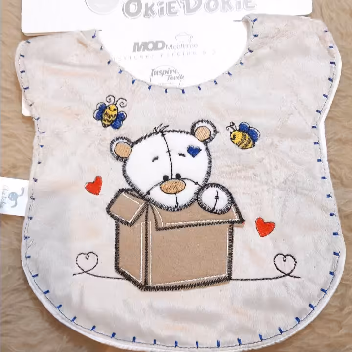 پیشبند مخمل نوزاد 