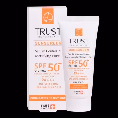 ضد آفتاب و کنترل چربی و فاقد رنگ پوست مختلط تا چرب