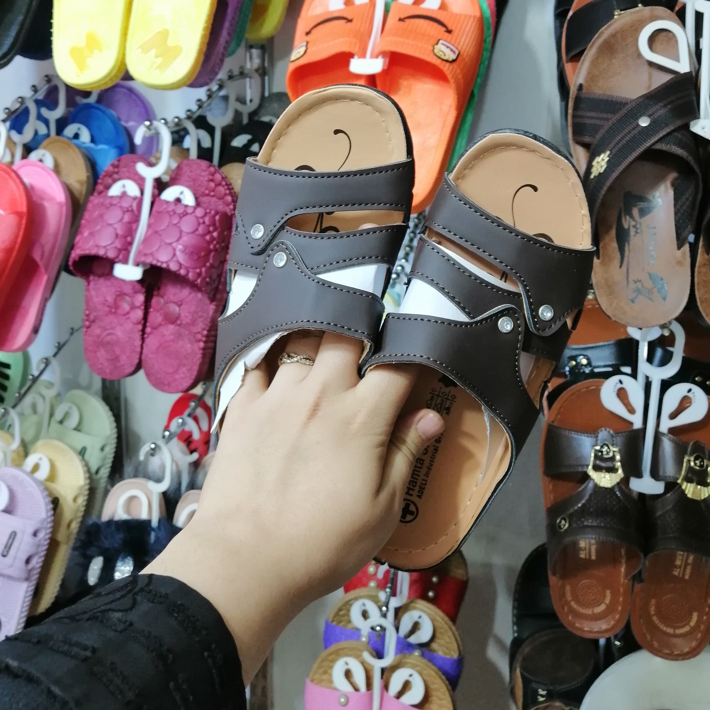 دمپایی چرم جنس عالی