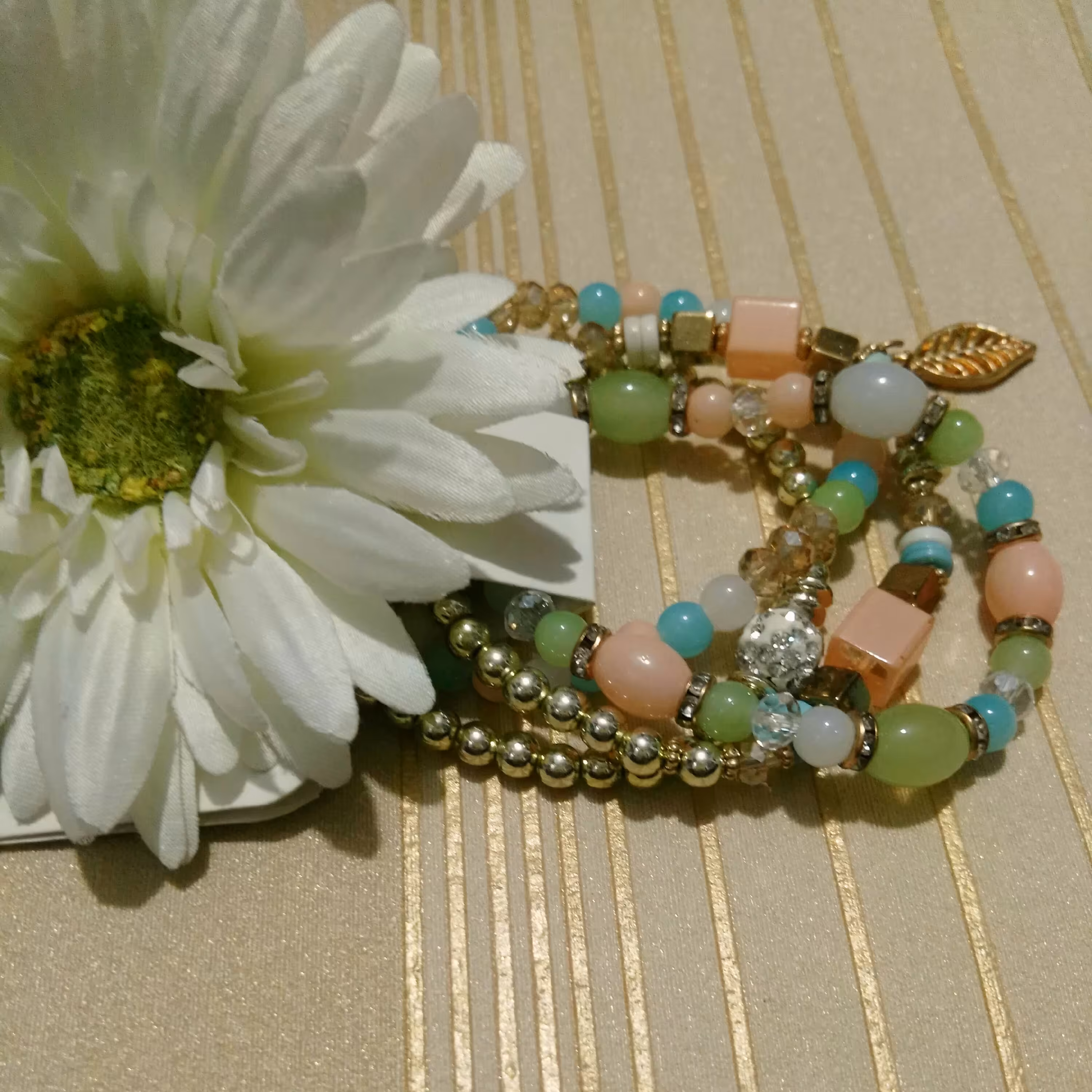 دستبند وپابند