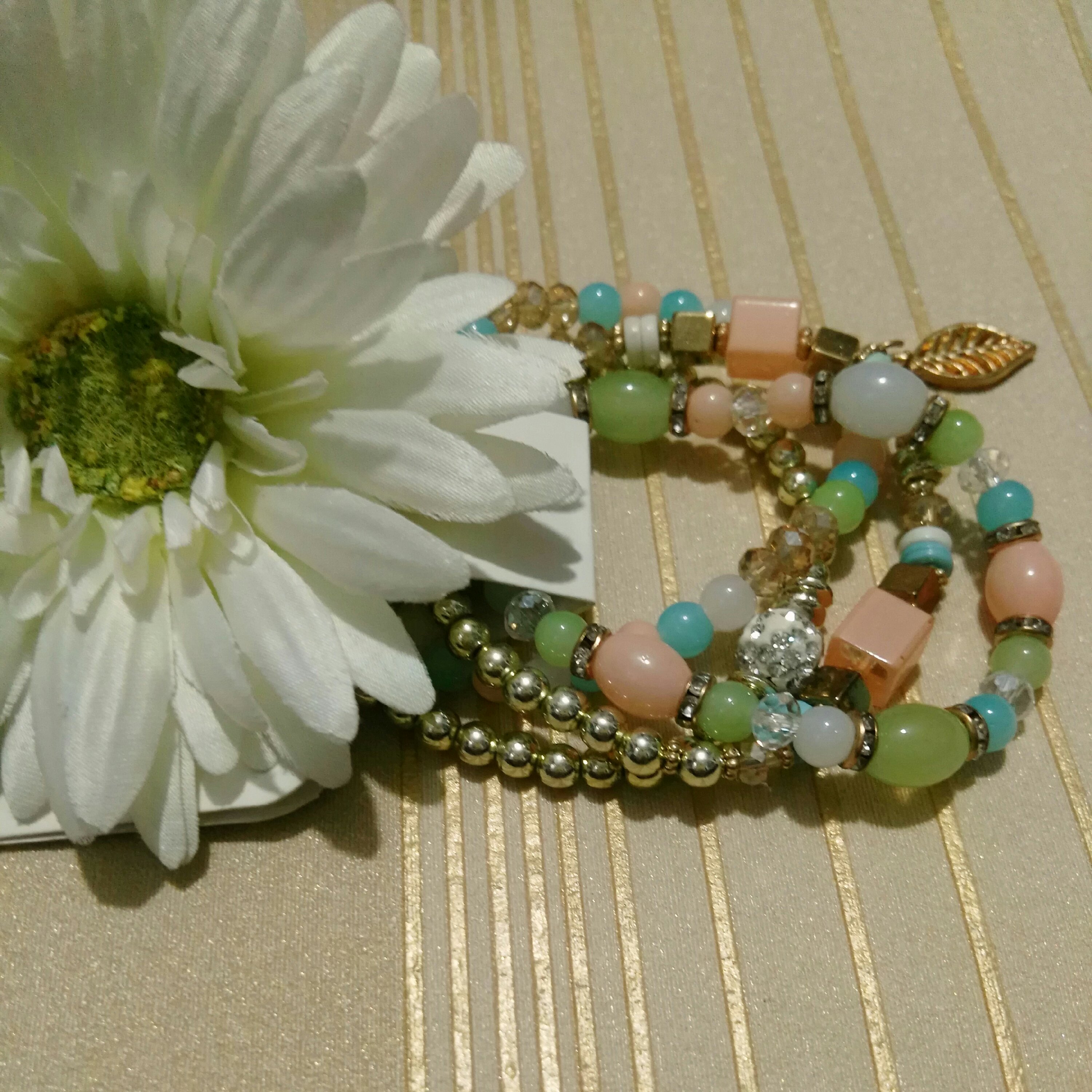 دستبند وپابند