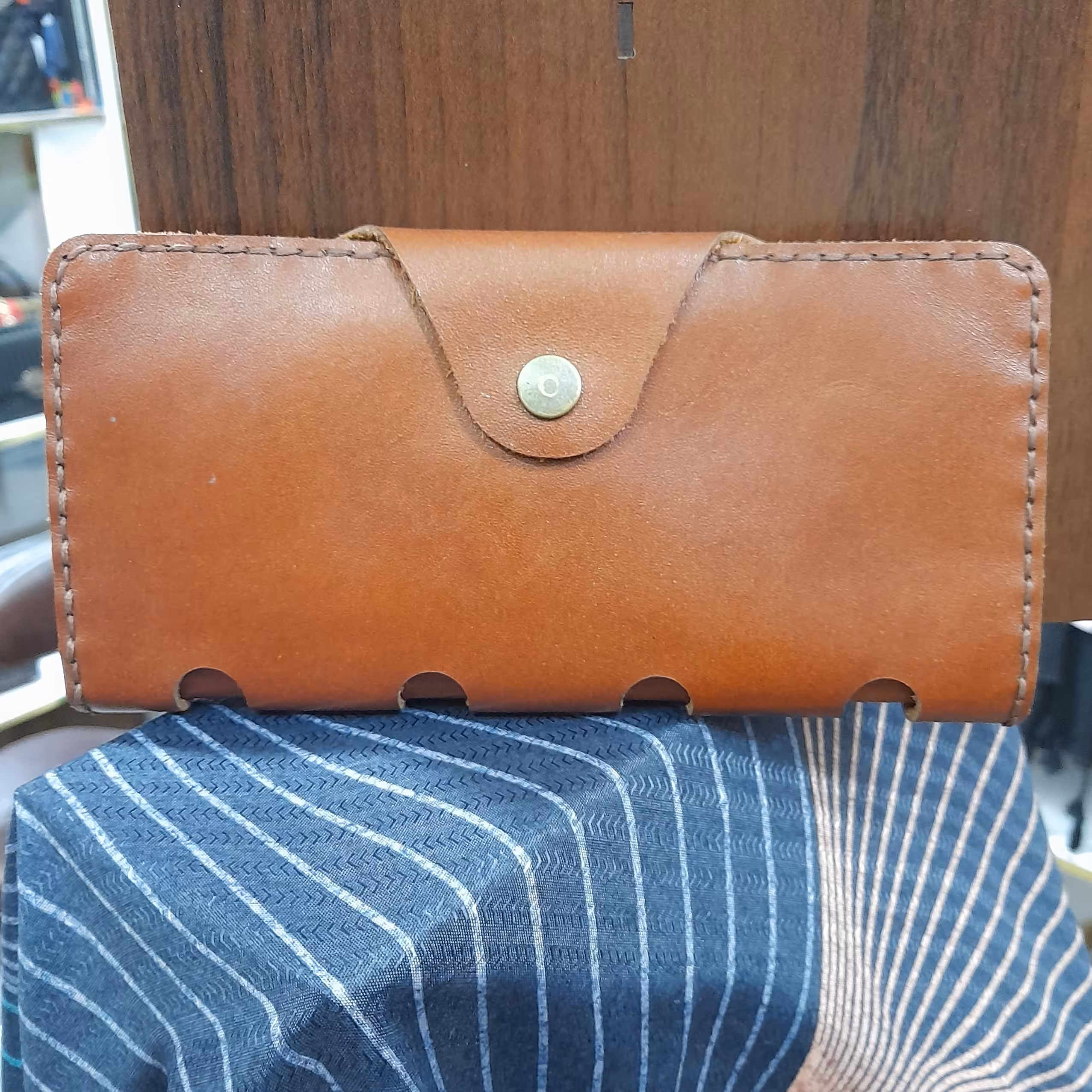 کیف دستدوز طبیعی چرم اصل
