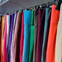 شلوار لگ مشکی میکروفایبر براق شاین کمر گنی بیگ فری سایز  48 تا 50 تن شیک