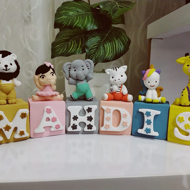 استند اسم مکعبی ( مهدیس )