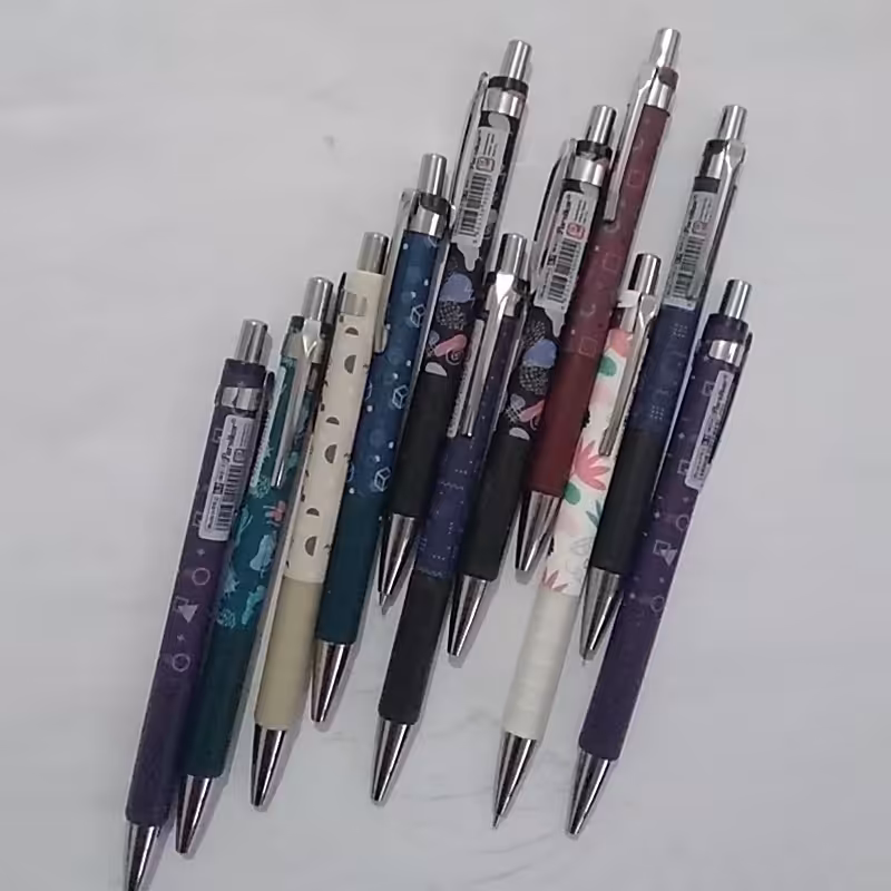 اتود7دهم  پارسیکار دررنگ های متنوع  وزیبا 