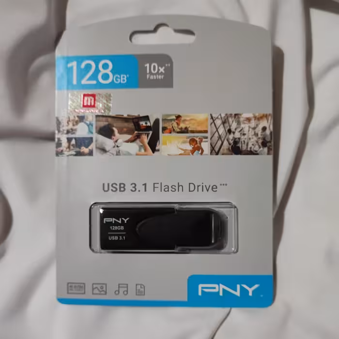 فلش مموری 128G مارک PNY کشویی ، رنگ مشکی   با گارانتی Usb3