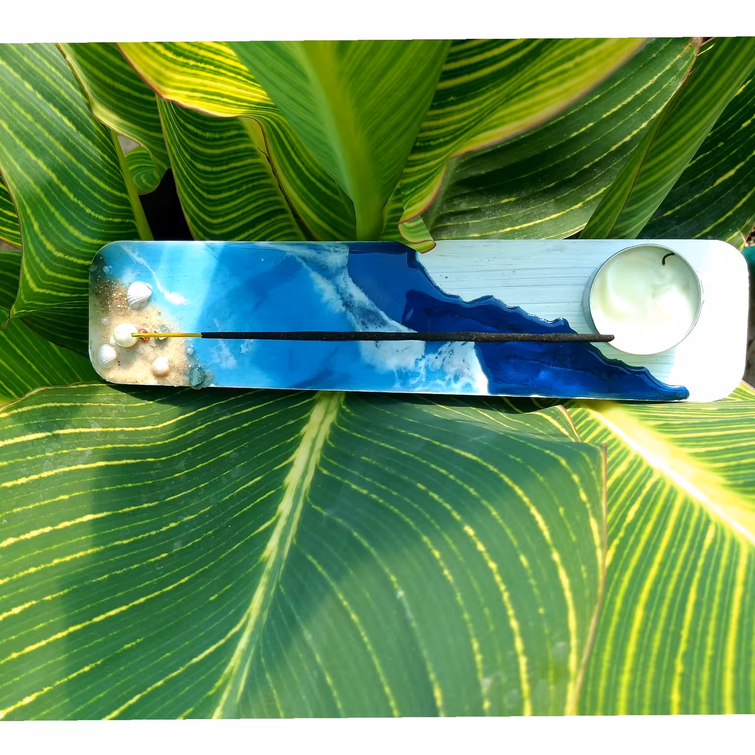 جاعودی و جا وارمری. رزینی و چوبی طرح های دریا.طرح ژئود .طرح صدف و مروارید.قابل اجرا با هر مدل دلخواه شما دوستان .