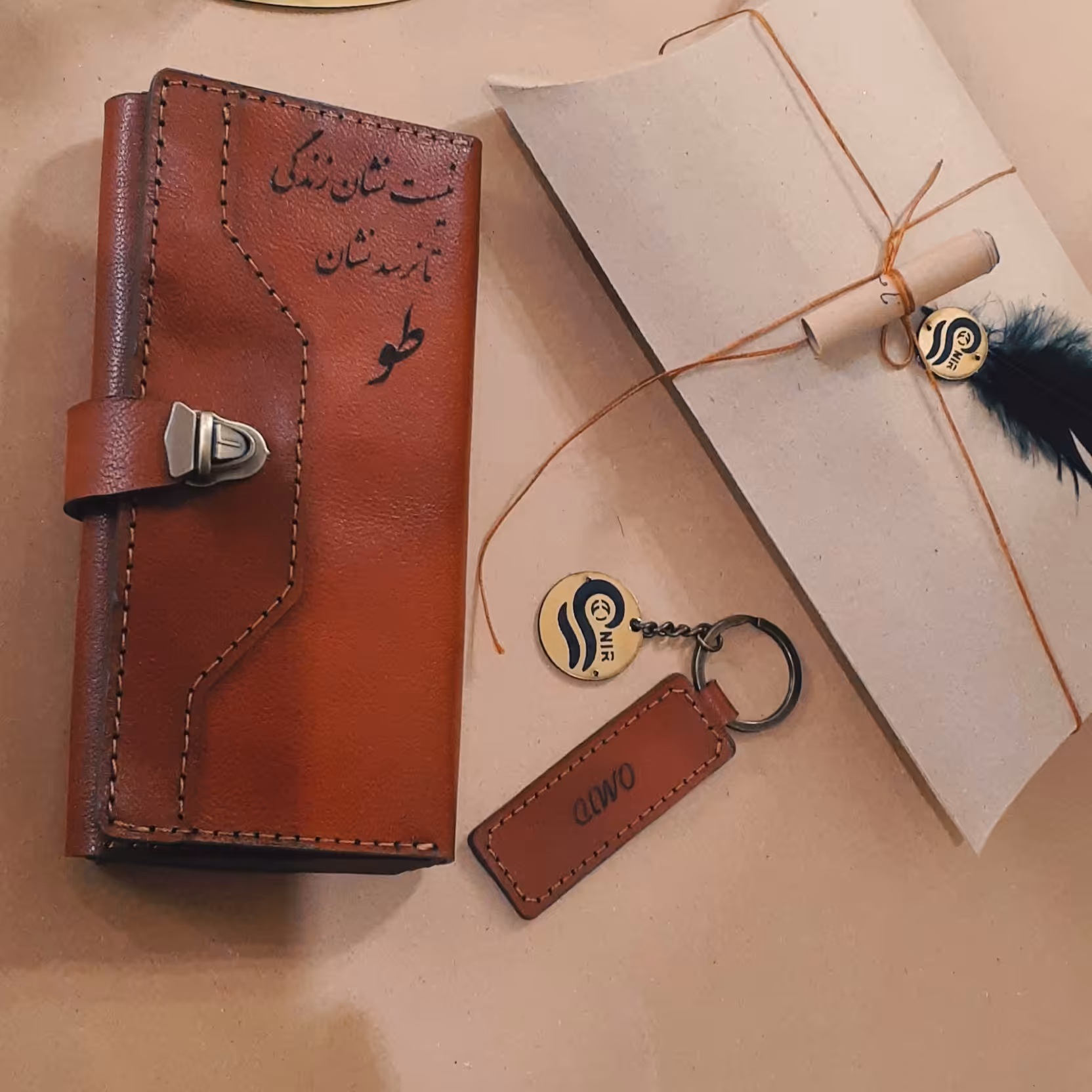 کیف پول سه لت طرح لیزر ی