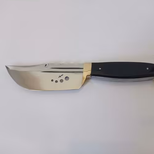 چاقو فولادی زنجان استاد صمد دسته فیبر با کیفیت بسیار عالی و بسیار تیز




