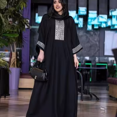 مانتو عبایی کرپ الیزه لاکچری تا سایز56