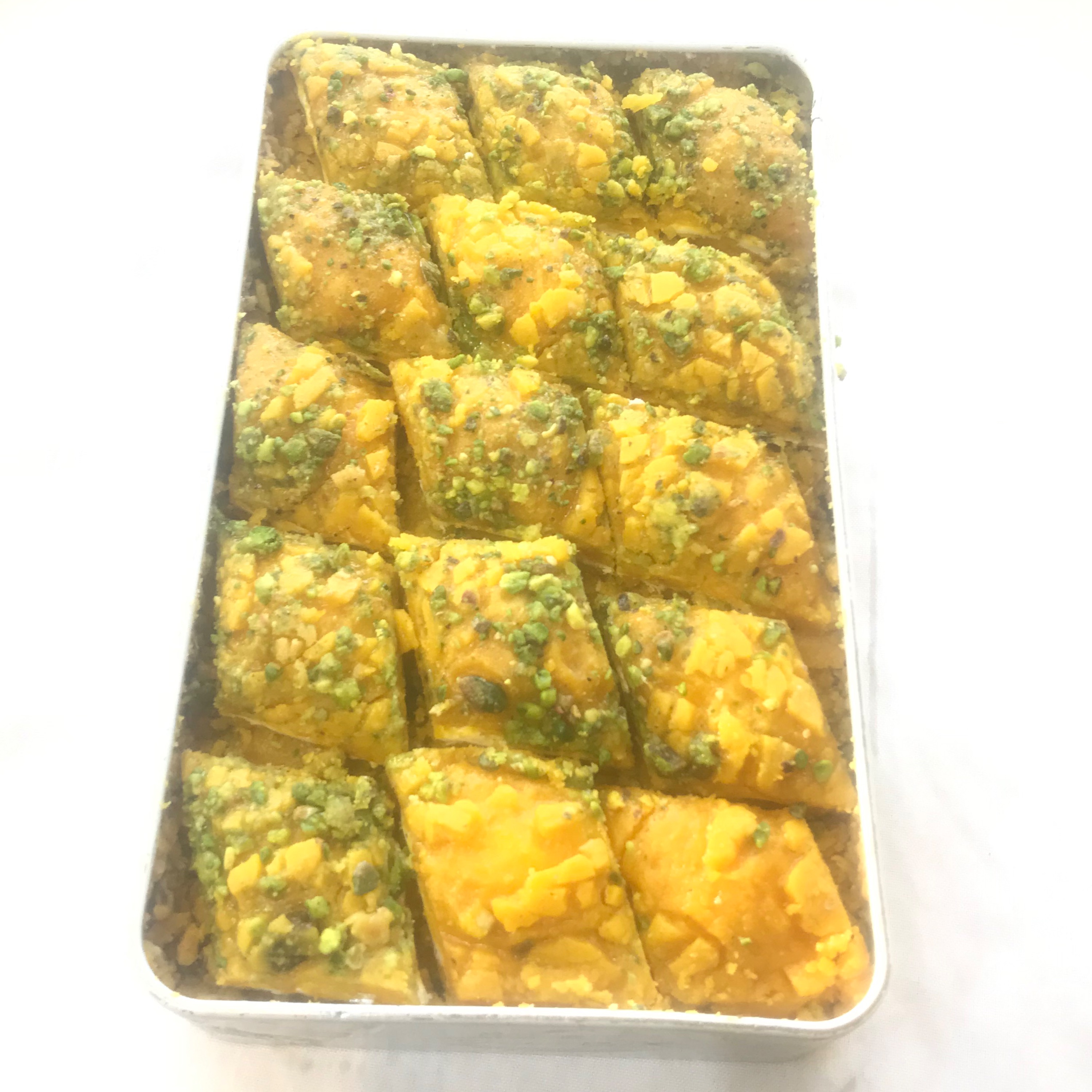 سوهان گزی کره حیوانی با بیش از سی درصد پسته