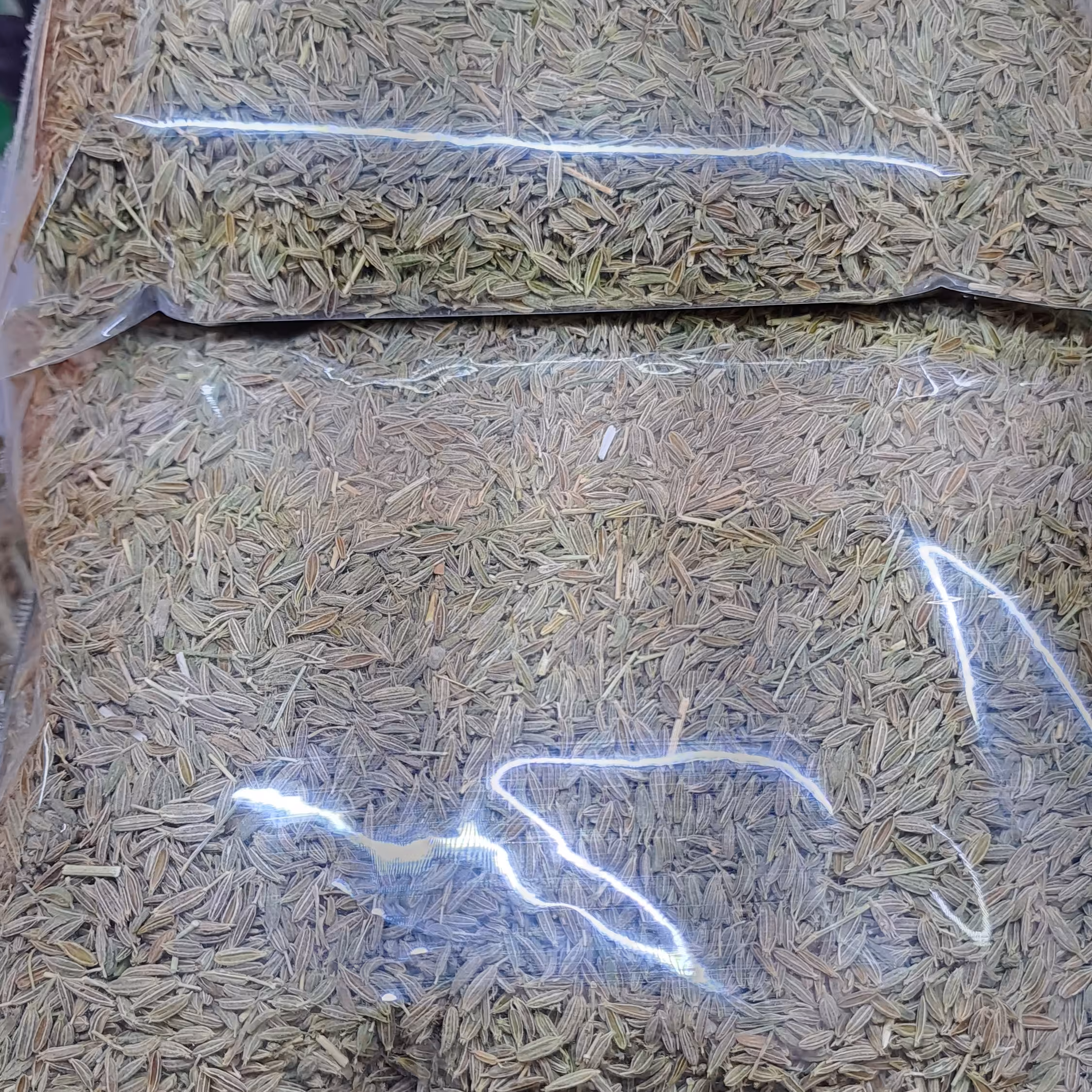 زیره سبز (نیم کیلویی)