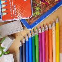 مدادرنگی 12رنگ جعبه فلزیCBS