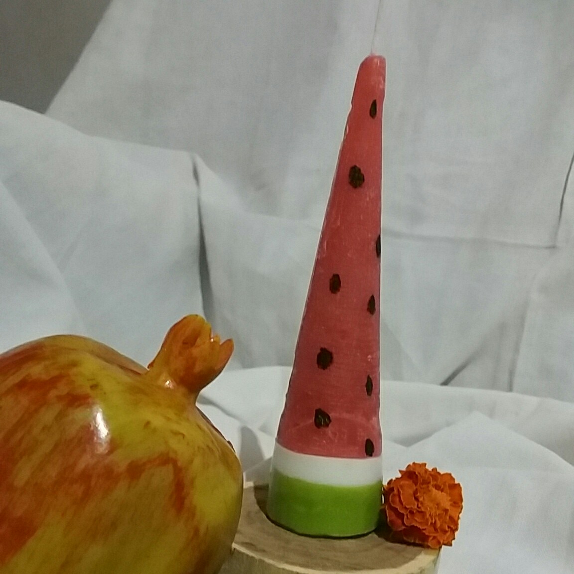 شمع مخروطی طرح هندوانه شب یلدا