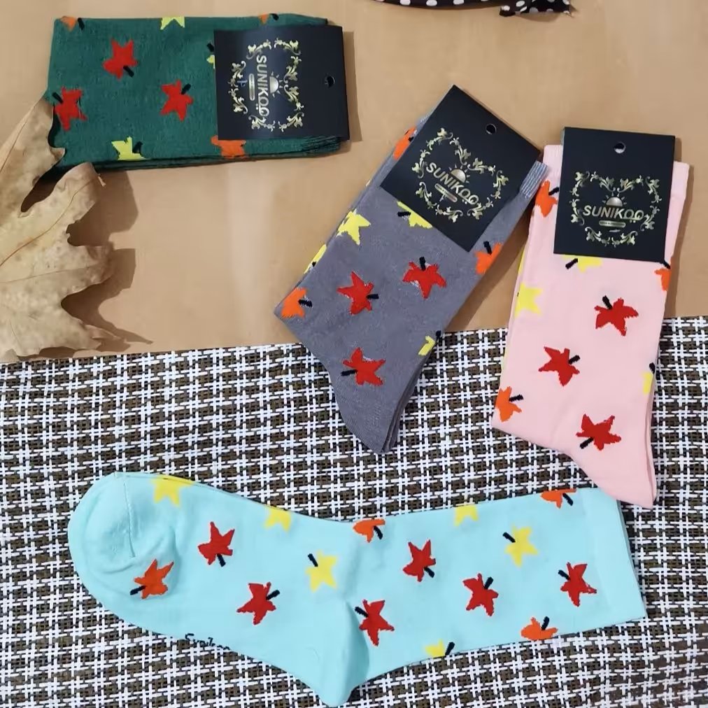 جوراب ساق بلند برگ پاییزی