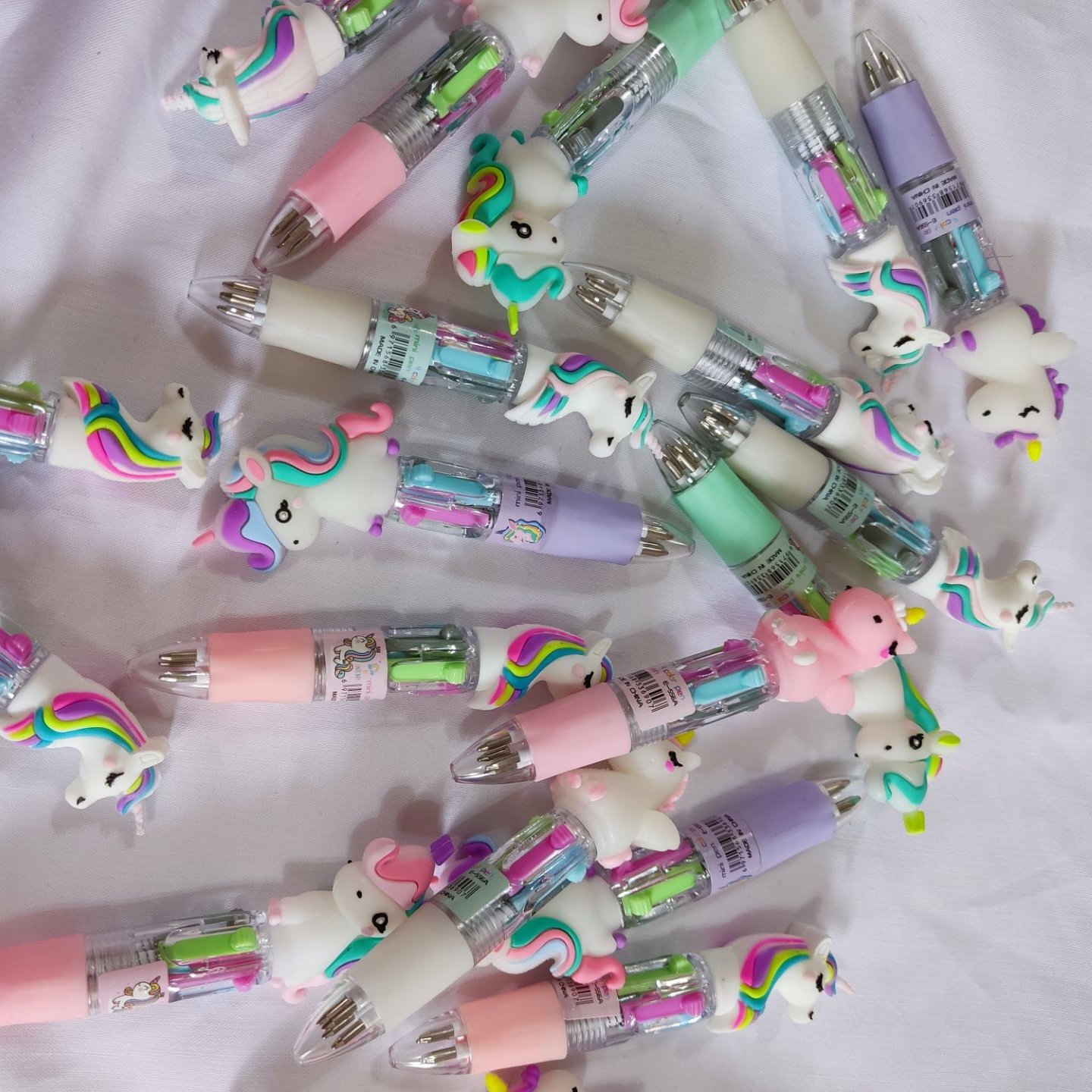 خودکار نقلی 6رنگ در طرحهای  مختلف