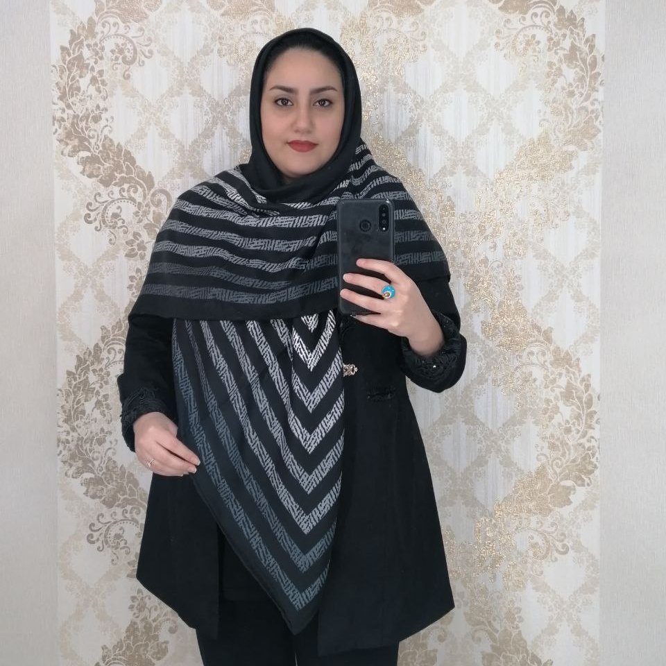 روسری نخی حاشیه خطی مشکی دست دوز