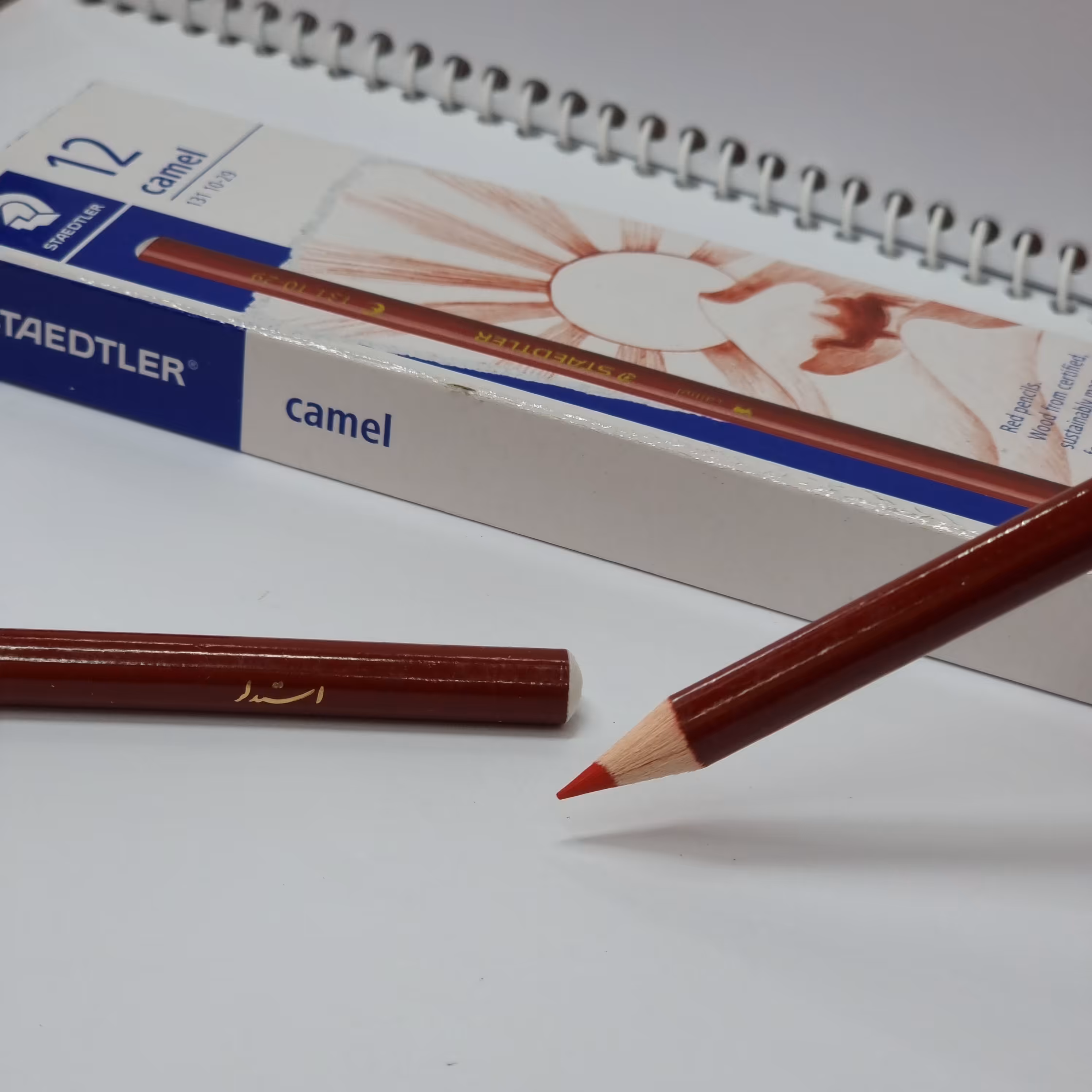 مداد قرمز استدلر بسته 12 عددی مدل camel ( شتر نشان ) Staedtler