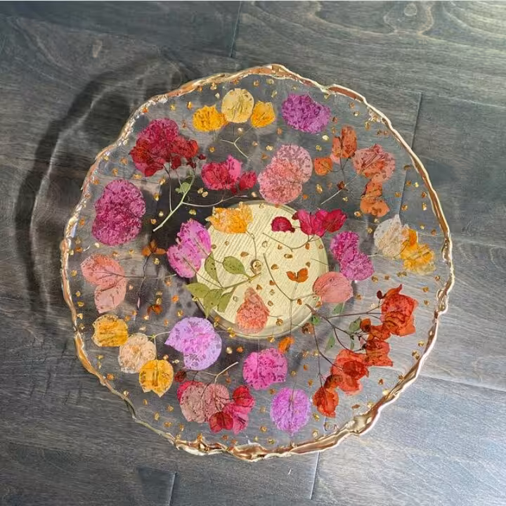 شیرینی خوری پایه دار