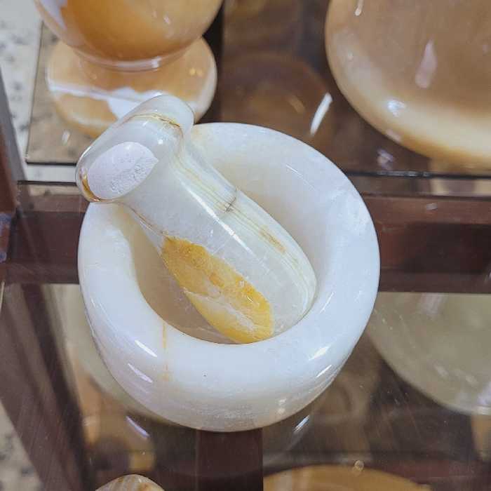 آسیاب زعفران سنگی ، سنگ طبیعی ، بسیار زیبا و کاربردی