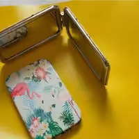 آینه فانتزی فلزی طرح فلامینگو