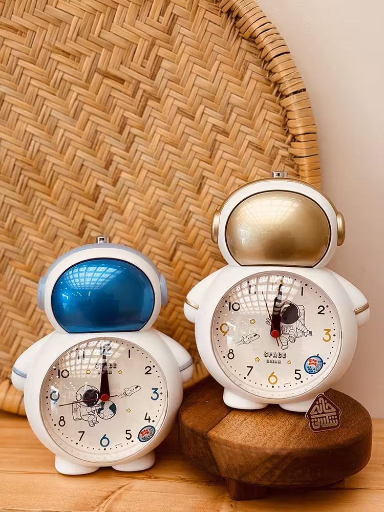 ساعت رومیزی فضانورد کد001544