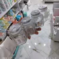 ادویه پاش پنج ضلعی ،بصورت چهار عددی،جنس بلور،درب استیل