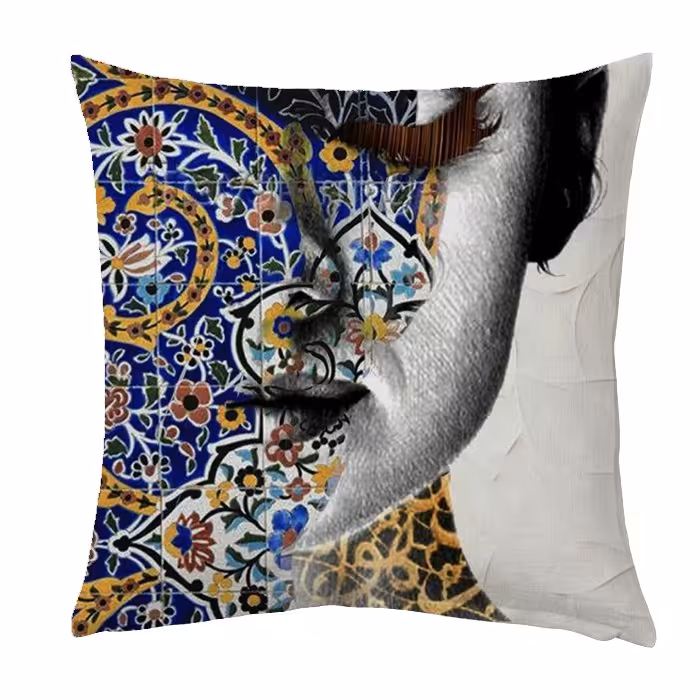 کاور کوسن کراس‌ماه طرح آنیما سایز 30 در 30 سانتیمتری کد c2031