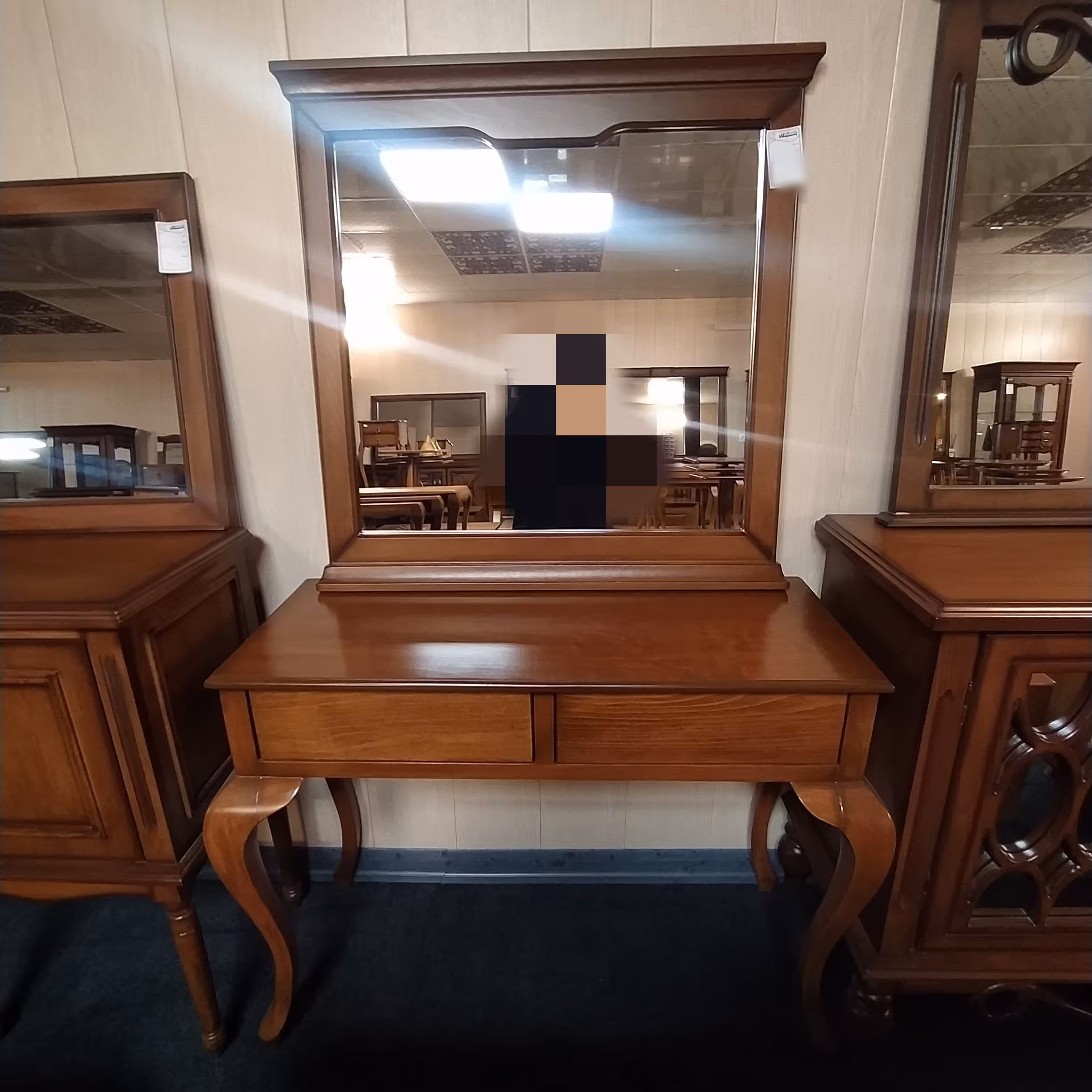 آینه کنسول دو کشو فندقی پایه بلند ساده و زیبا 