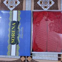 حوله تن پوش کلاه دارحمام ابریشم گلبافت سورنا ودی جی