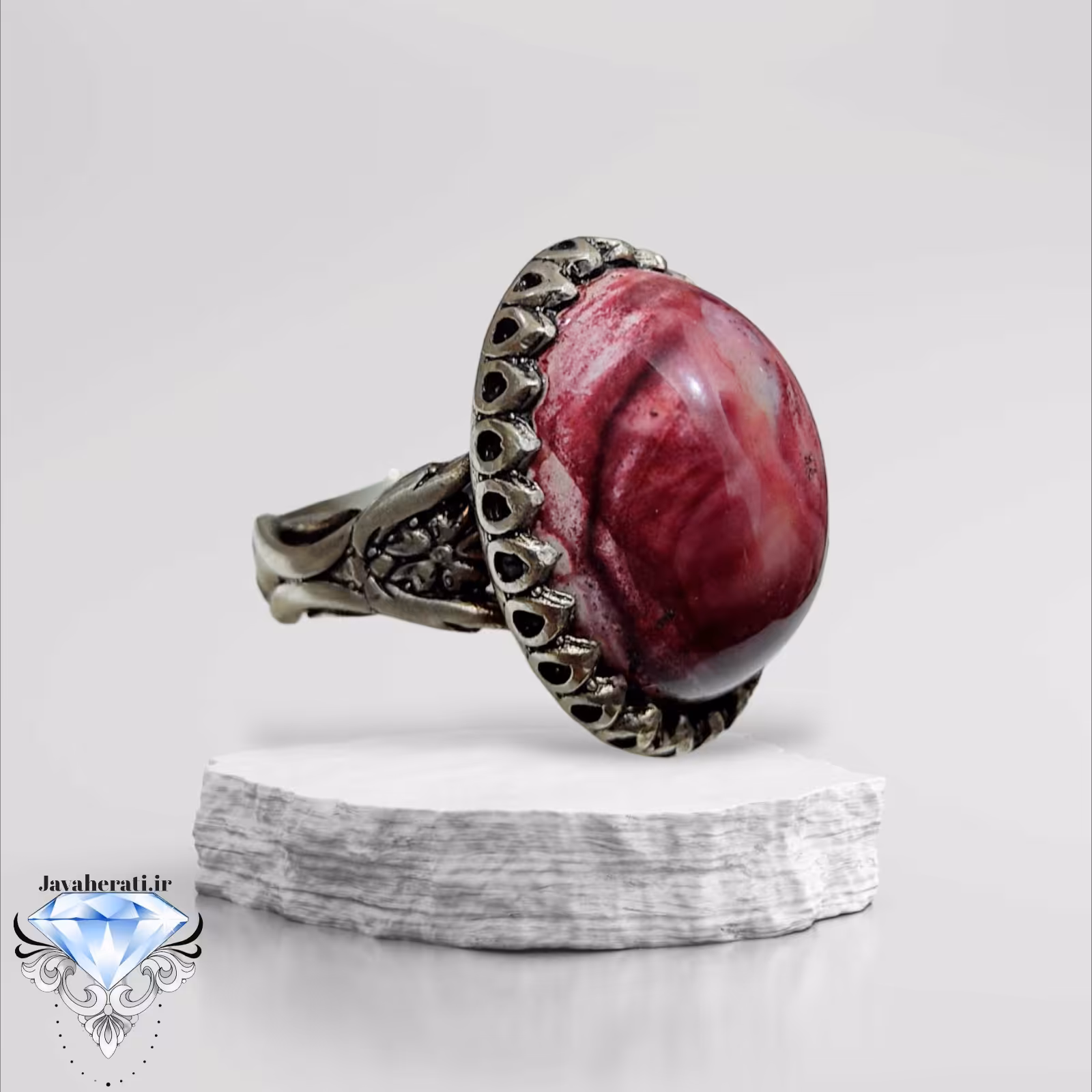 انگشتر عقیق ملکی فوق العاده زیبا و ارزشمند 