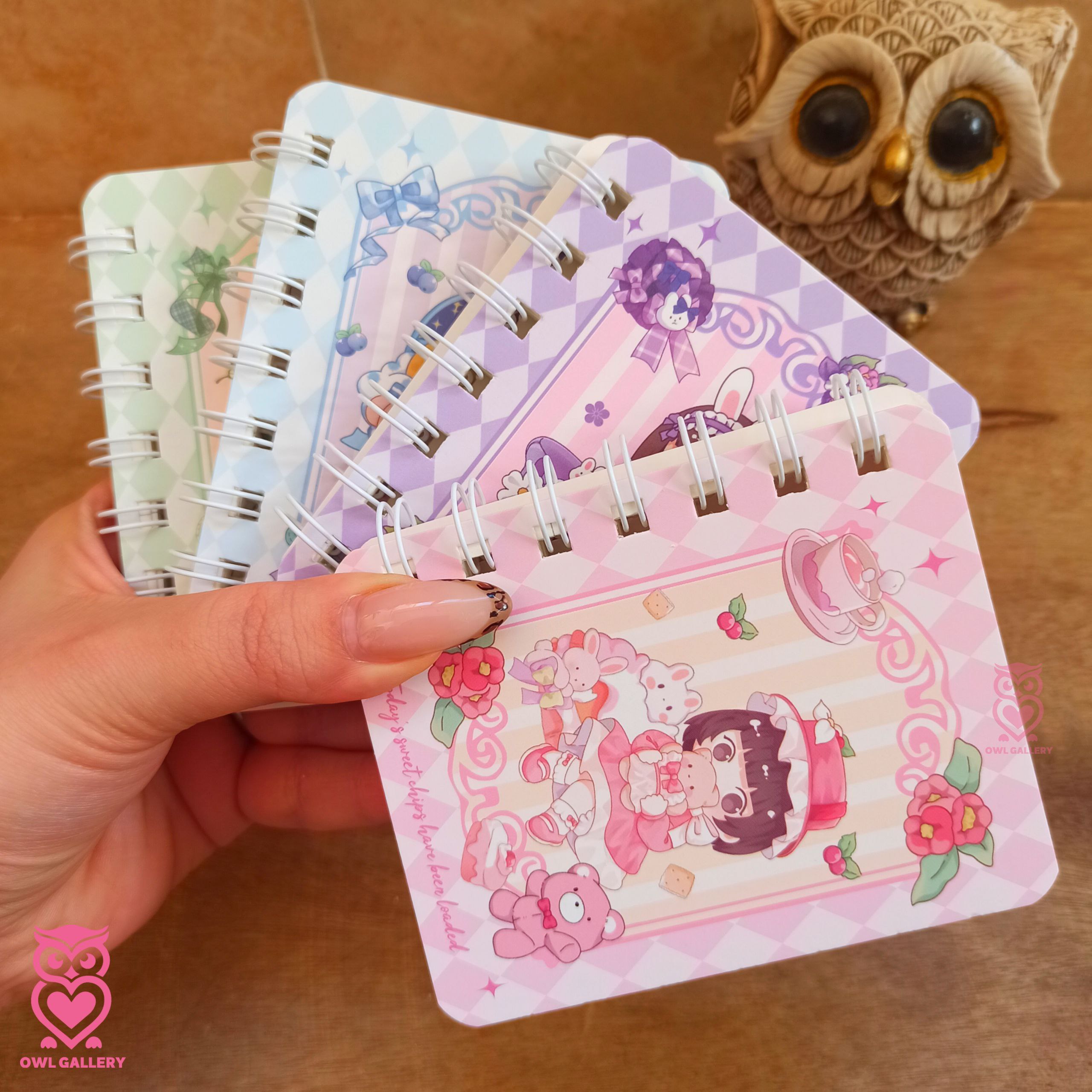 دفترچه یادداشت سیمی طرح دختر انیمه