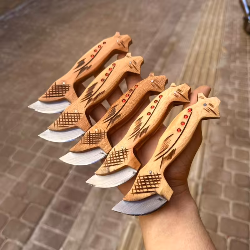 چاقو تیزی ماهی cb96